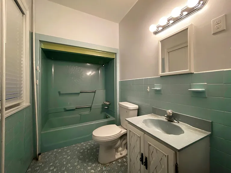 1004 Primos Ave #2 — Photo 8