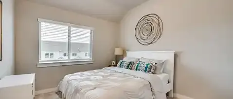 1317 Pebblebrook Dr — Photo 10
