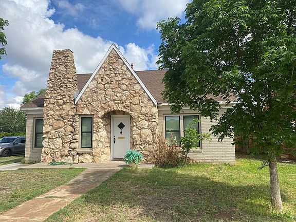 2nd image of 1610 N Texas Ave
