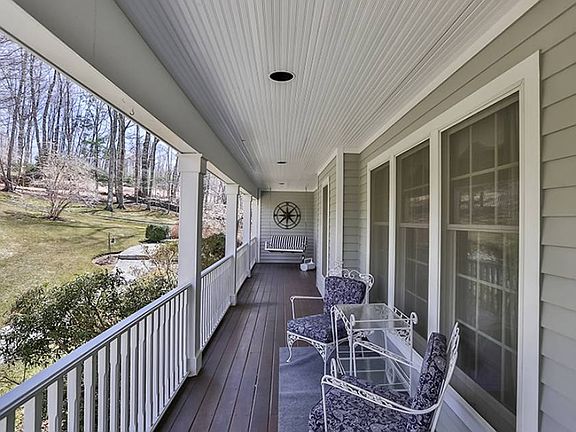 2nd image of 11 Gifford Lake Dr