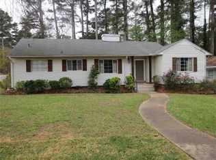 1093 Meadow Heights Dr, Jackson, MS 39206