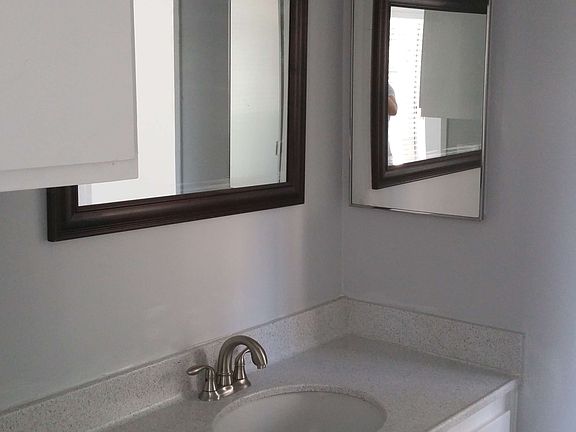 5th image of 11901 Venice Blvd #2