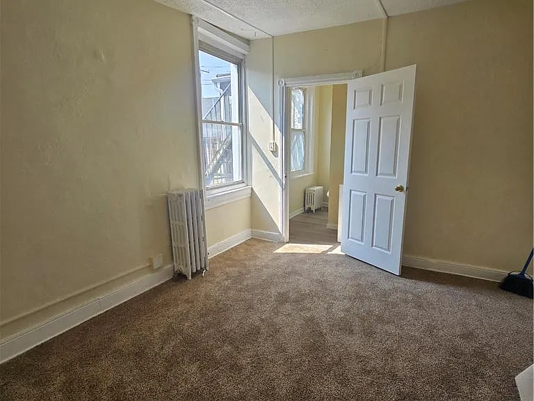 205 Front St #1R — Photo 6