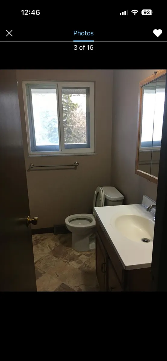 Building Photo - 1606 Lorimer Rd #2