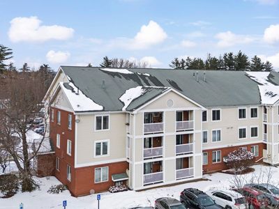 11 Timberwood Drive UNIT 402, Goffstown, NH, 03045