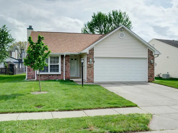 6153 White Birch Dr, Fishers, IN 46038