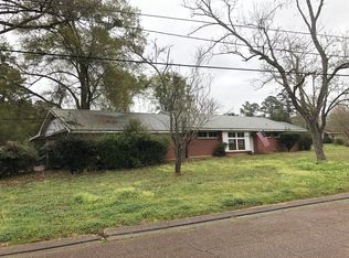 1201 W 8th St, Deridder, LA 70634