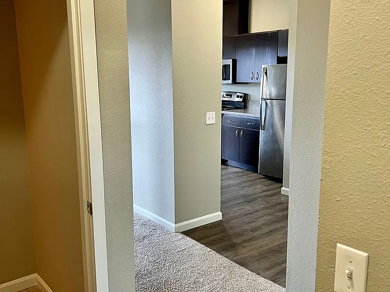 Encore Apartments — Photo 32