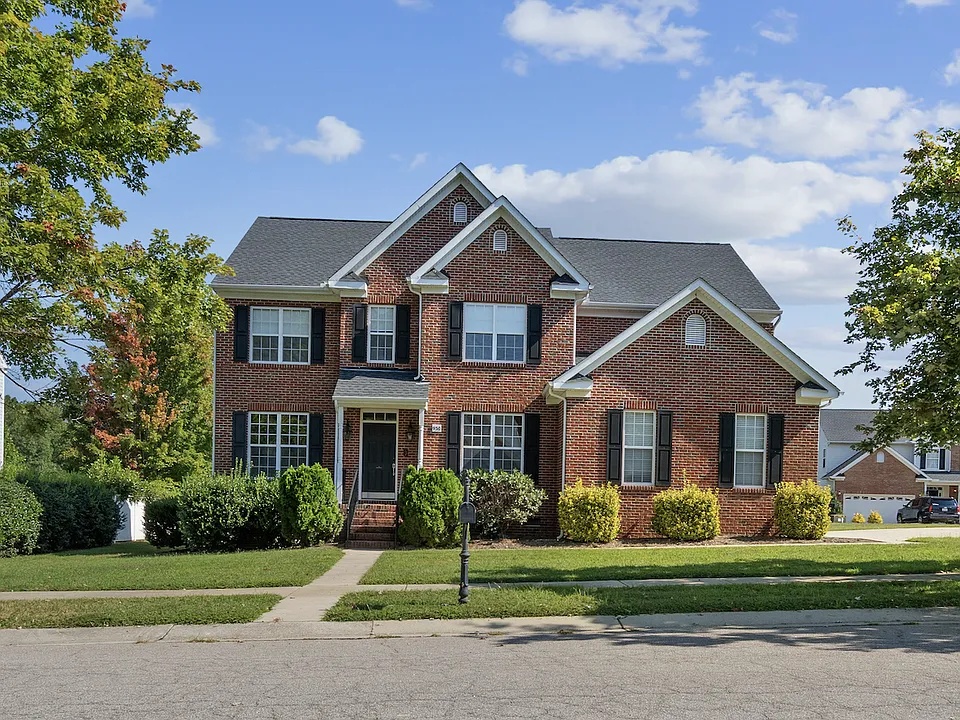 930 Pristine Ln