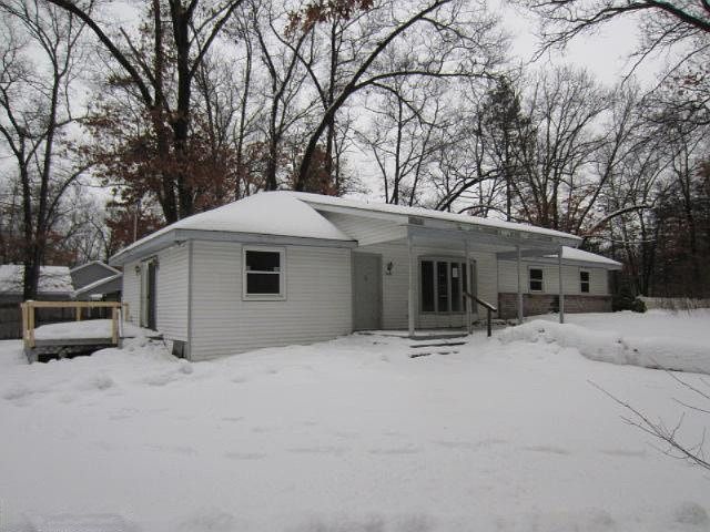 1st image of 13402 Lincoln Lake Ave