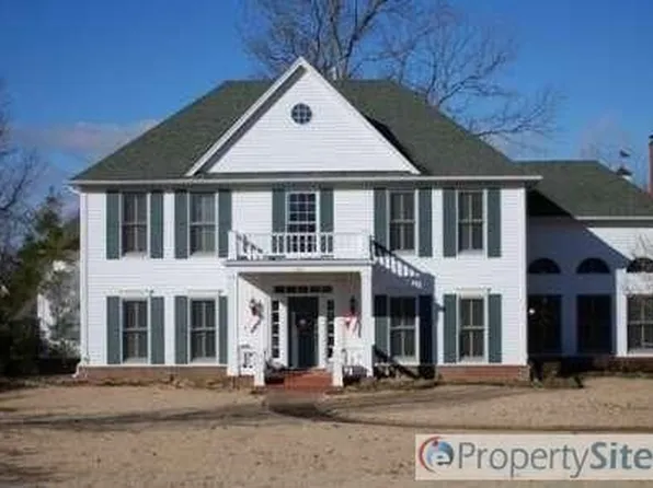 1861 Pisgah Rd, Cordova, TN 38016