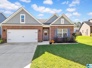 785 Valley Cir, Leeds, AL 35094