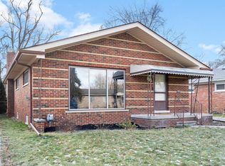 7290 State Park, Center Line, MI 48015