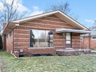 7290 State Park, Center Line, MI, 48015