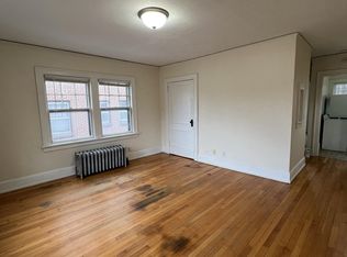 1133 44th St UNIT 2, Des Moines, IA 50311