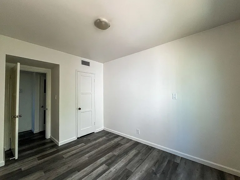 3401 W 84th Pl — Photo 16