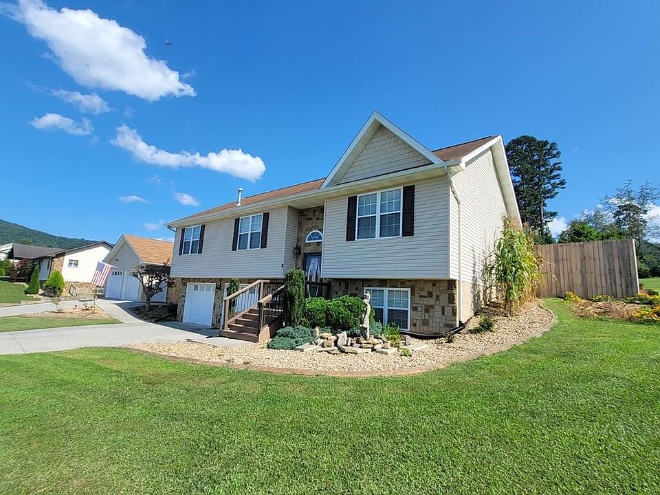 1st image of 2823 English Valley Ln