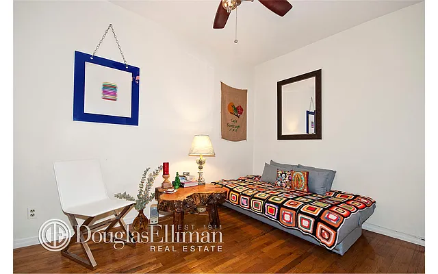 Sold by Douglas Elliman | media 8