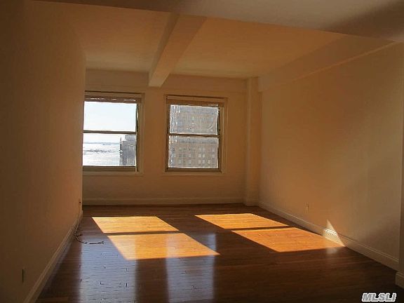4th image of 88 Greenwich St APT 2203