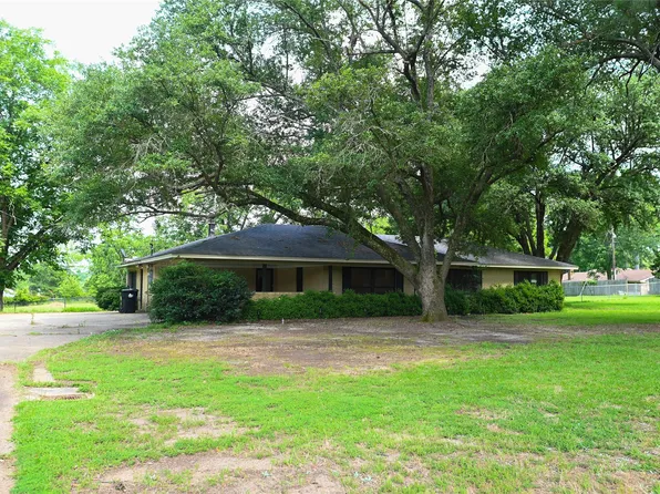 231 Millpond Rd, Springhill, LA 71075