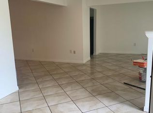 4020 N Woodlawn Ave, Metairie, LA 70006