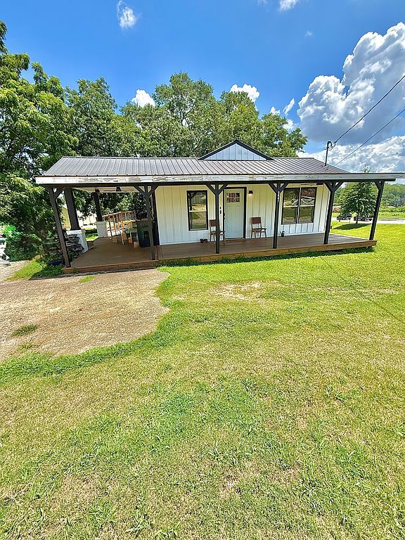 5641 Church St - Property Image