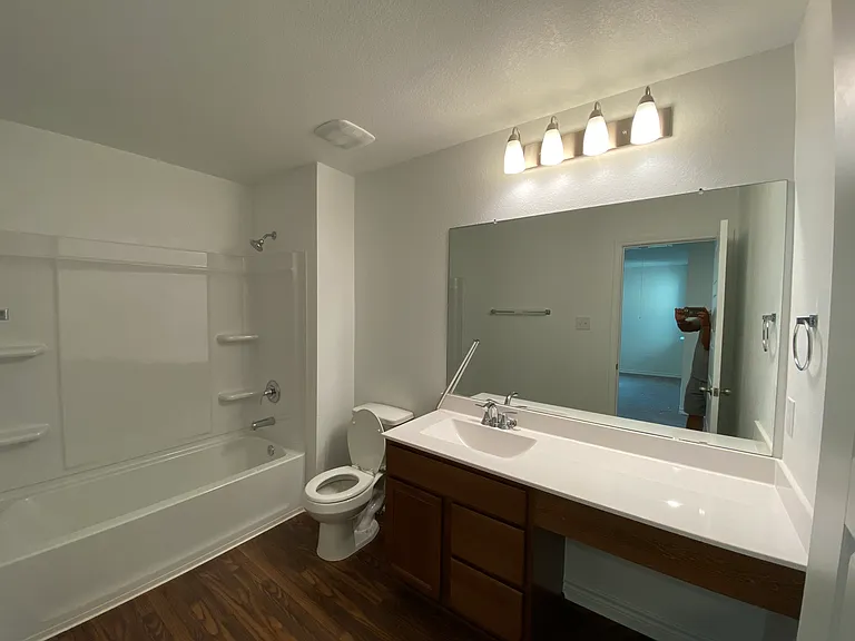 10643 W Military Dr #7 — Photo 6