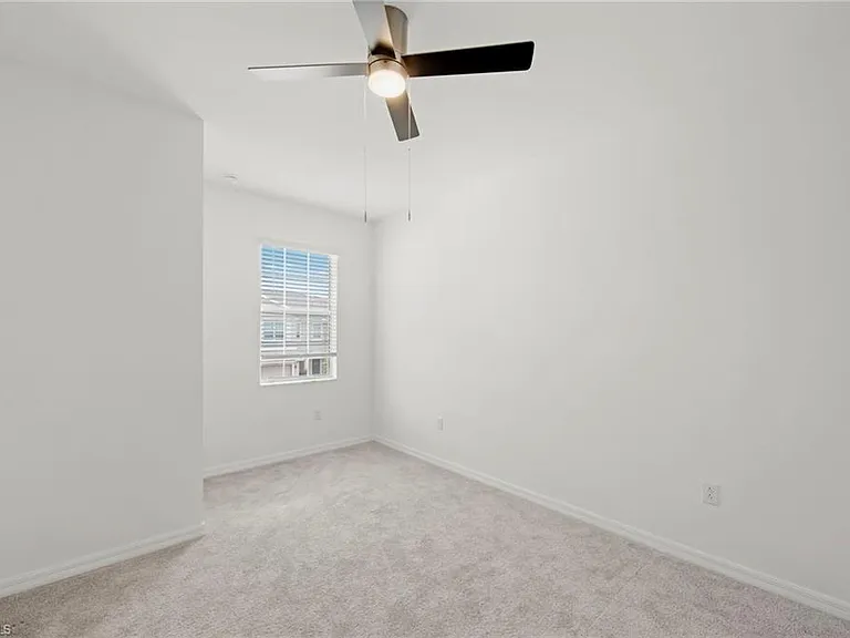 2827 Blossom Way — Photo 16