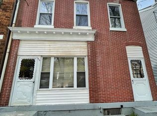 489 Centre St, Trenton, NJ 08611