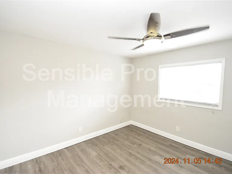 3827 Frostwood Ct — Photo 29