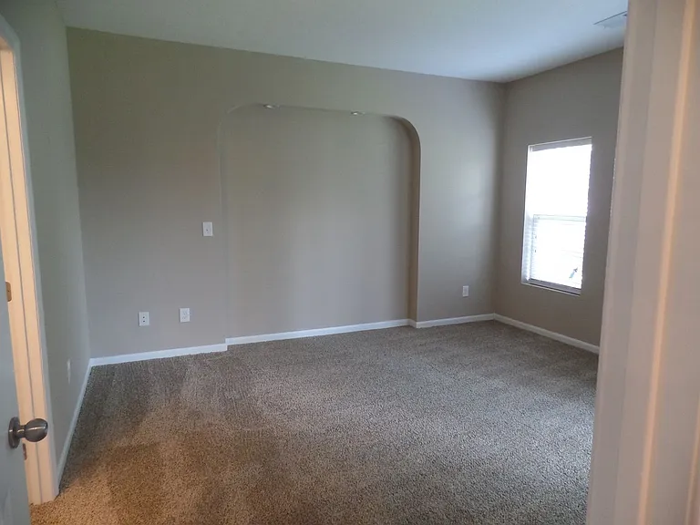 5353 Nottinghamshire Ln — Photo 11