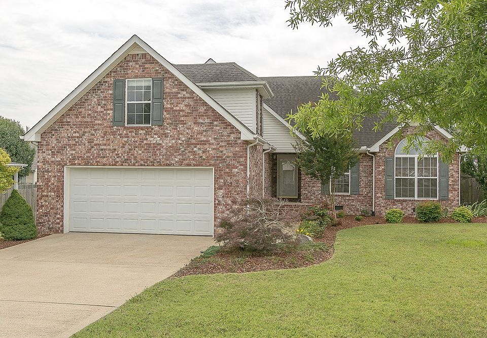 1st image of 804 Balleycastle Dr