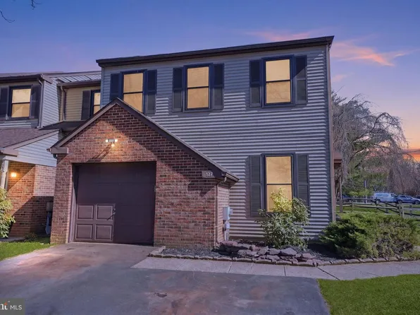 127 Parkview Way, Newtown, PA 18940