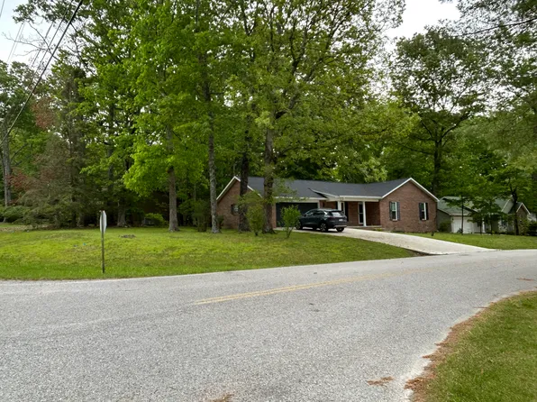(undisclosed Address), Fairfield Glade, TN 38558