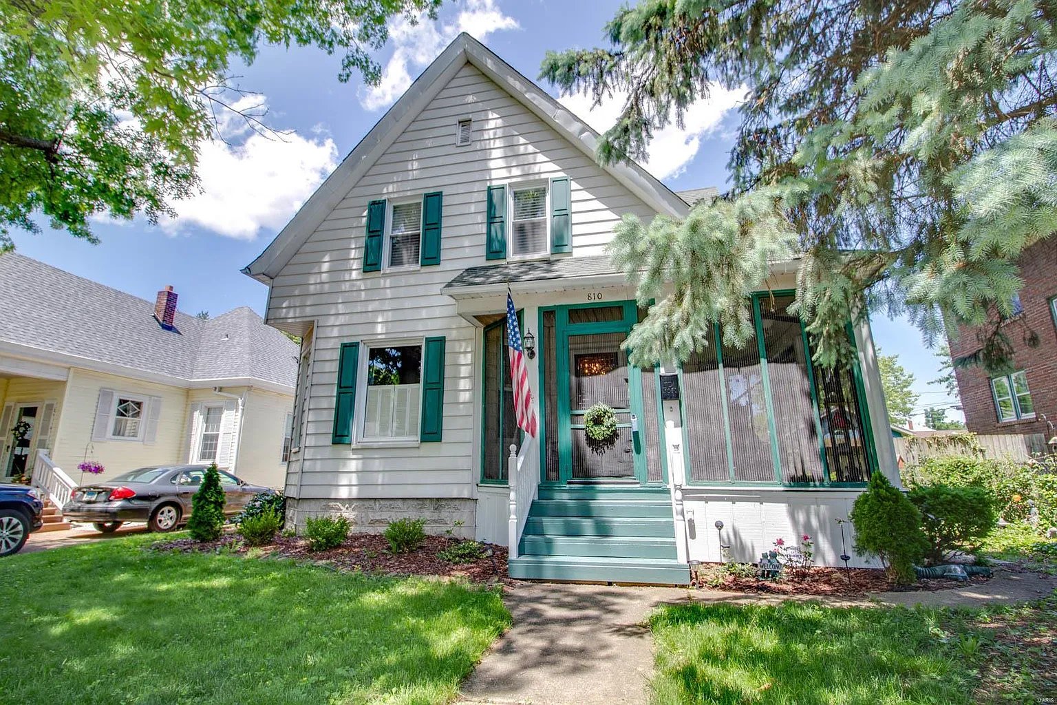 810 McKinley Blvd photo 1