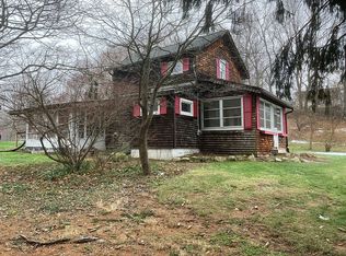 2374 Martin Rd, Mogadore, OH 44260