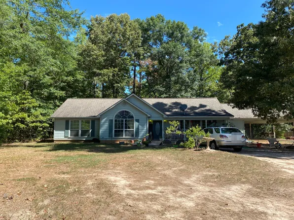 4413 Circle Square Dr, Mooringsport, LA 71060