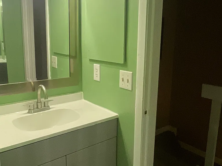 556 Tusculum Ave #556 — Photo 31