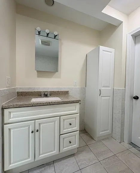 19 Beacon St #1 — Photo 4
