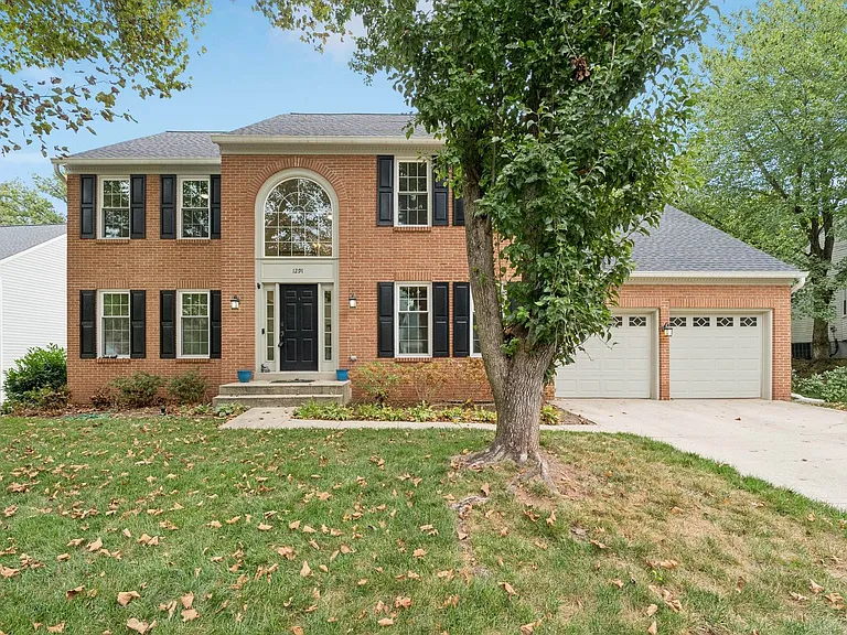 1291 Mason Mill Ct — Photo 1