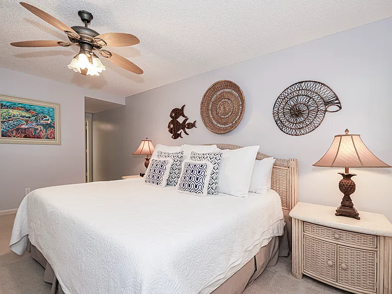 1700 Ocean Dr #302V — Photo 23