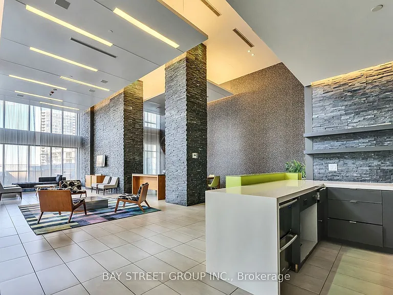 360 Square One Dr #2905 — Photo 23
