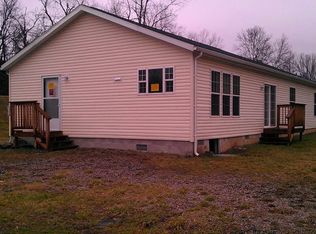 924 Clary Rd, Jackson, OH 45640