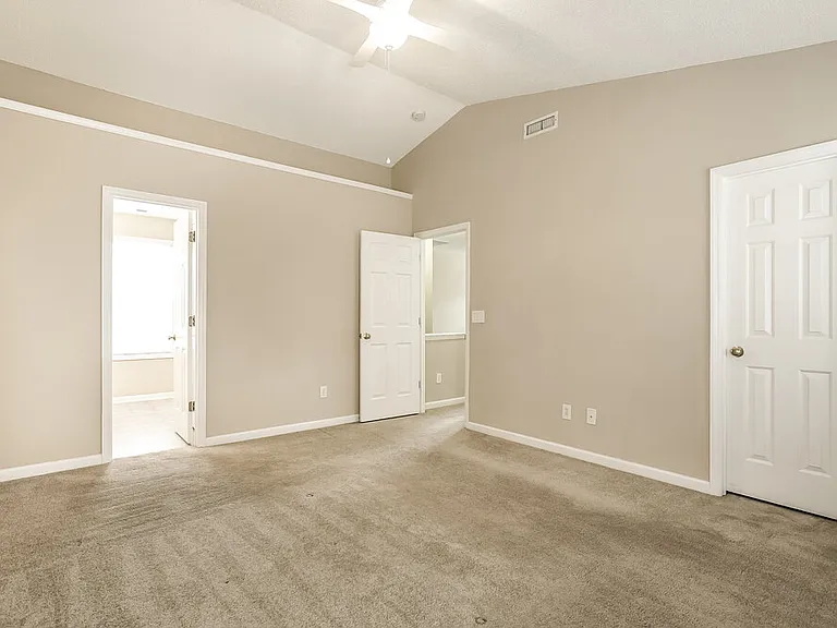 4737 Tommans Trl — Photo 11
