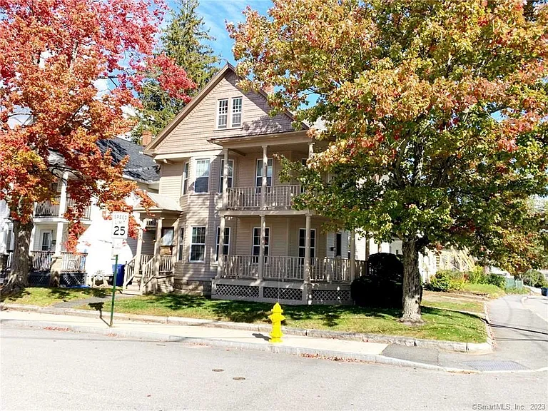 146 Pearl St #U2 — Photo 15