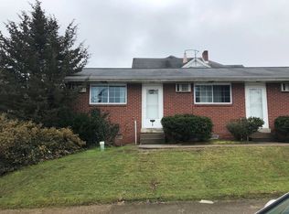 420 Foster St APT 1, Greensburg, PA