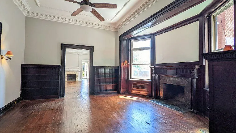 Building Photo - 1321 Eutaw Pl #1
