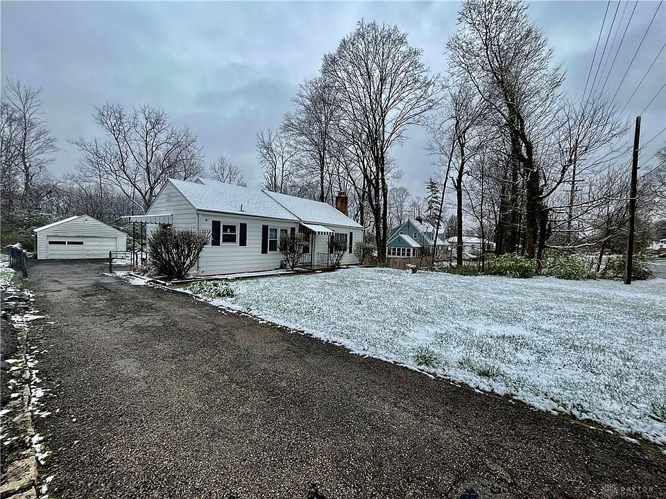 1st image of 3232 Lindale Ave