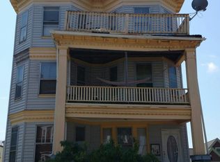 47 Ridgewood St, Dorchester, MA 02122