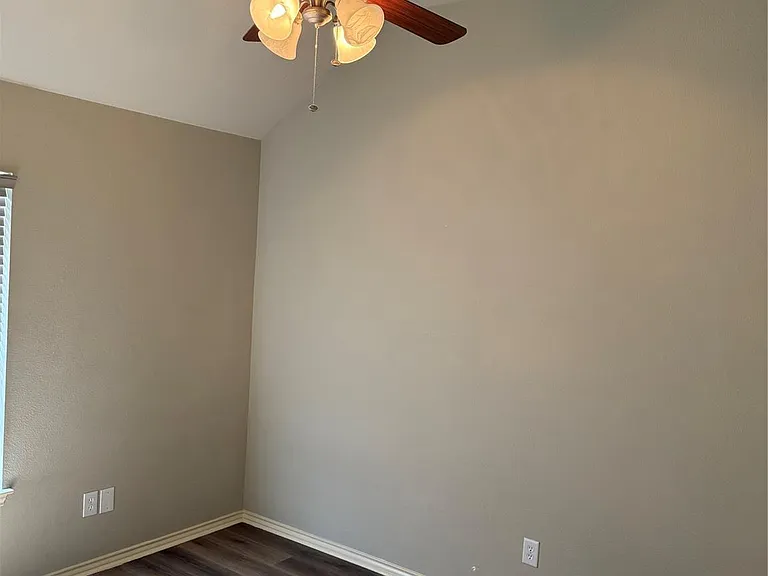 6914 Sunflower Grove Dr — Photo 33